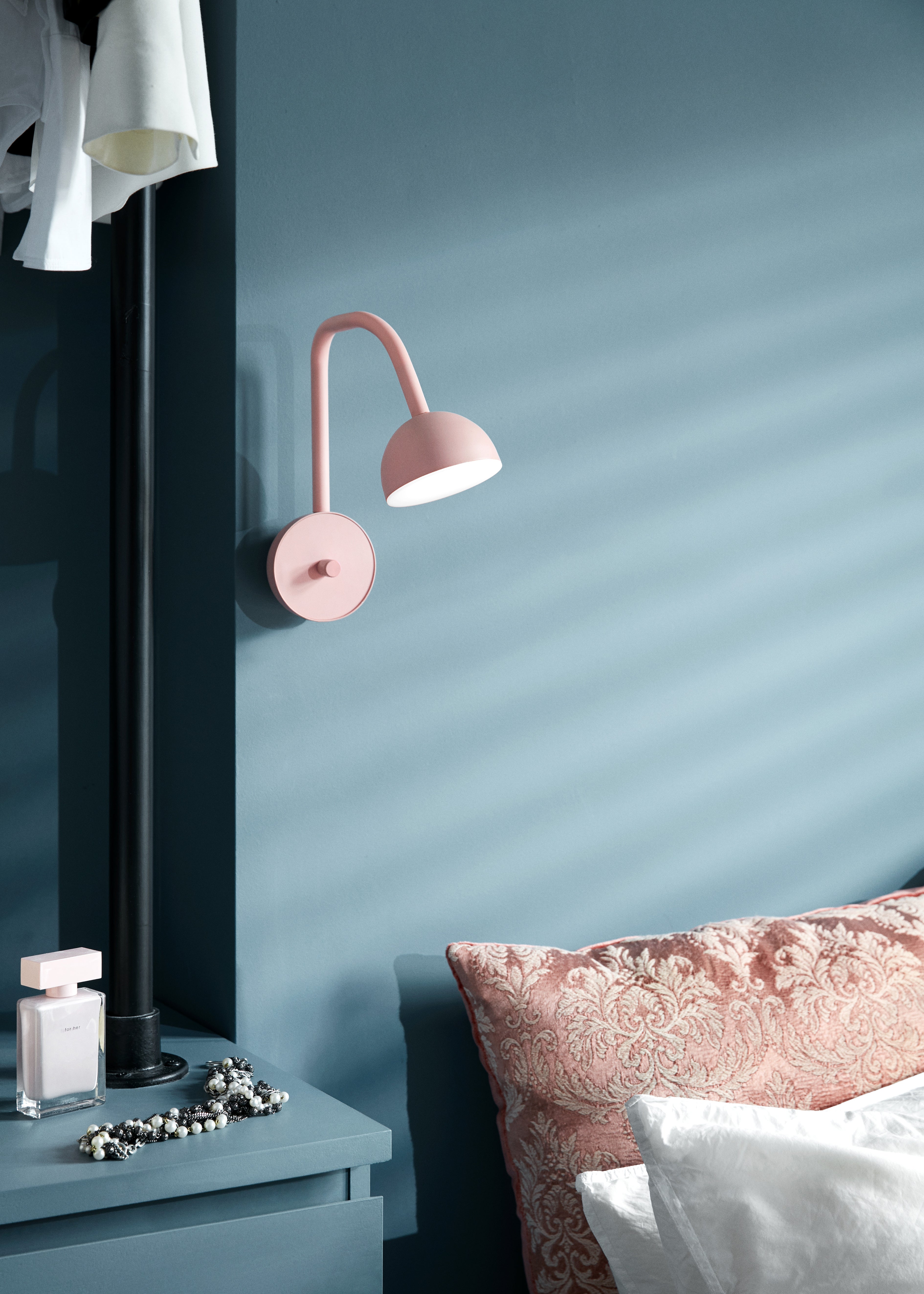 Blush wall lamp - Image 3