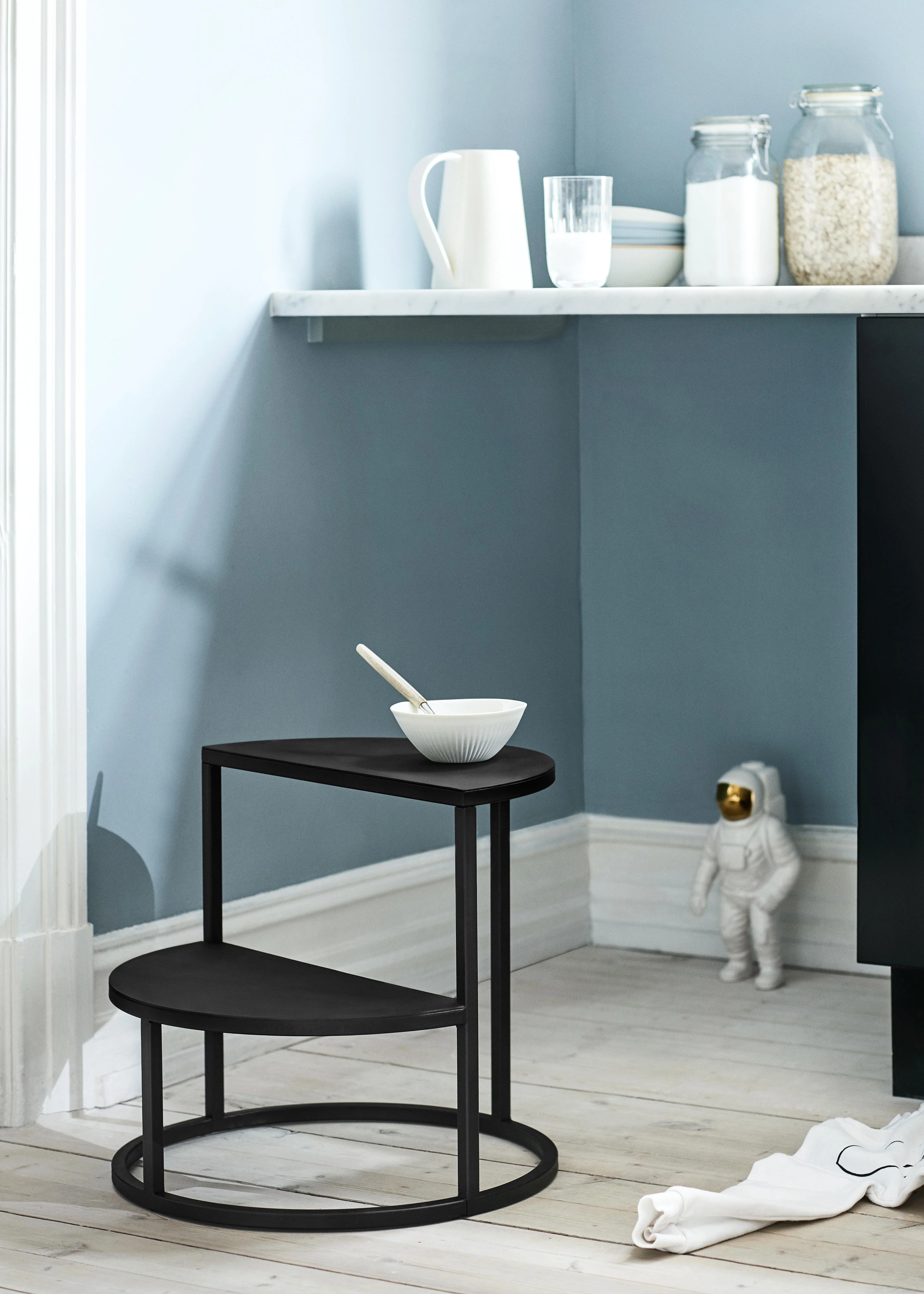 Dais stepstool - Image 4