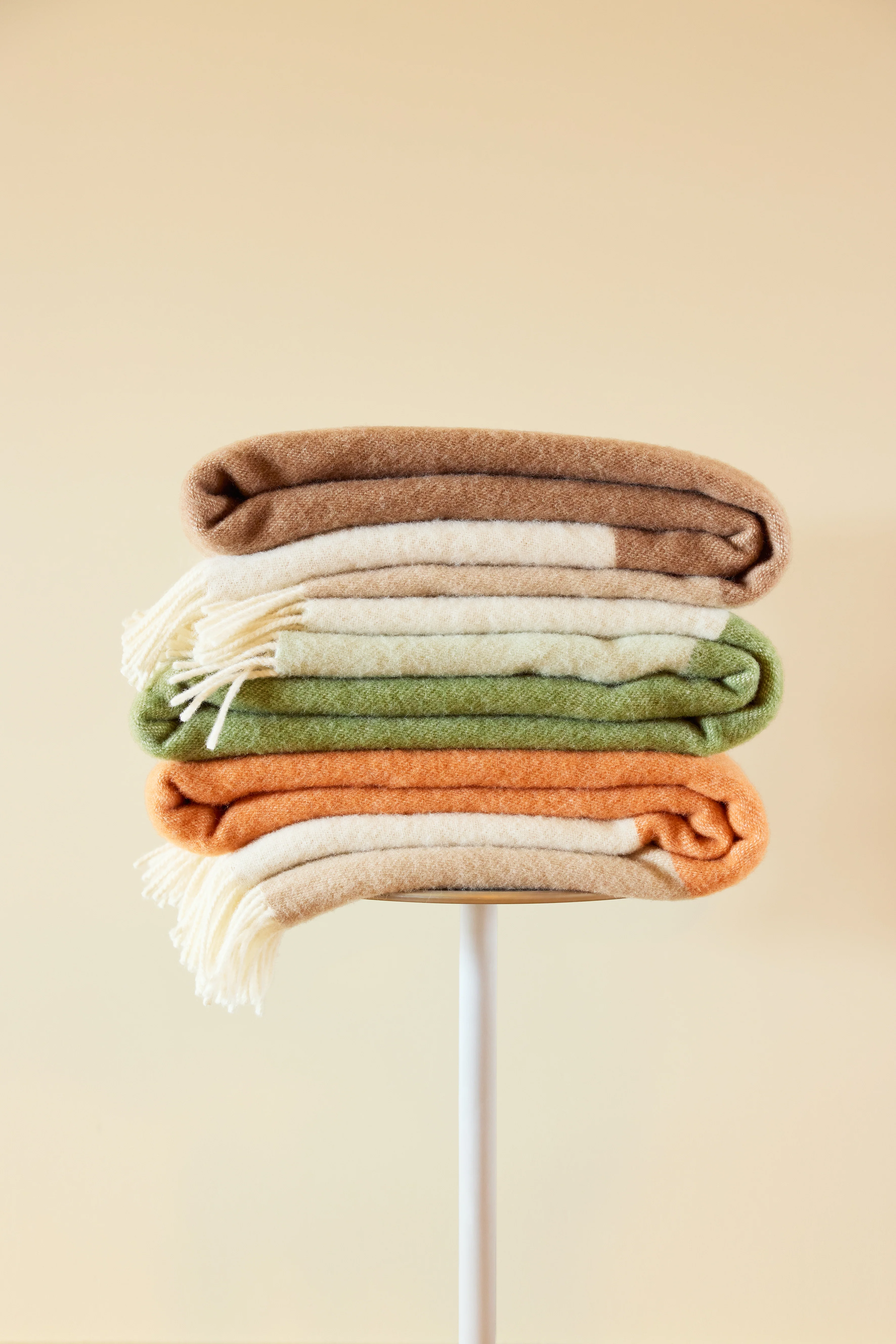 Layer Throw Blanket - Image 4