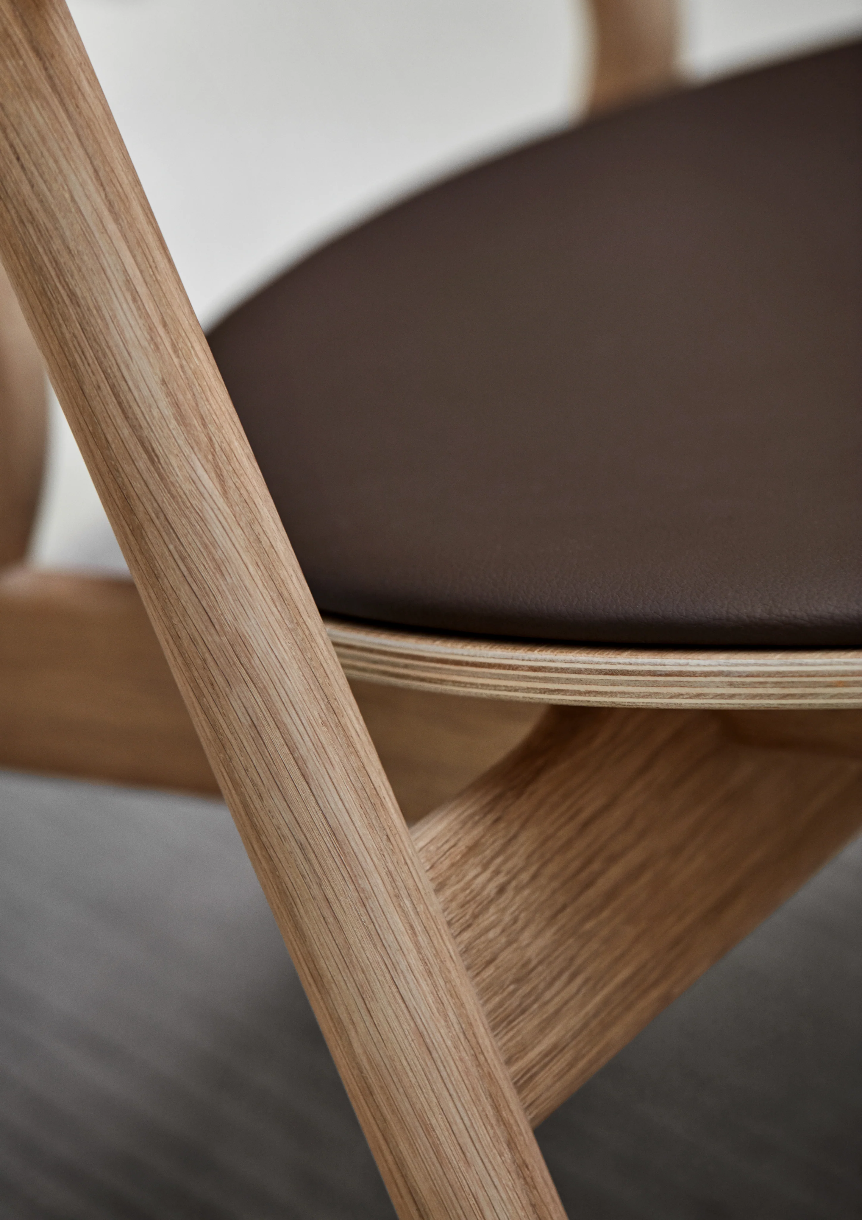 Oaki lounge chair - Image 10