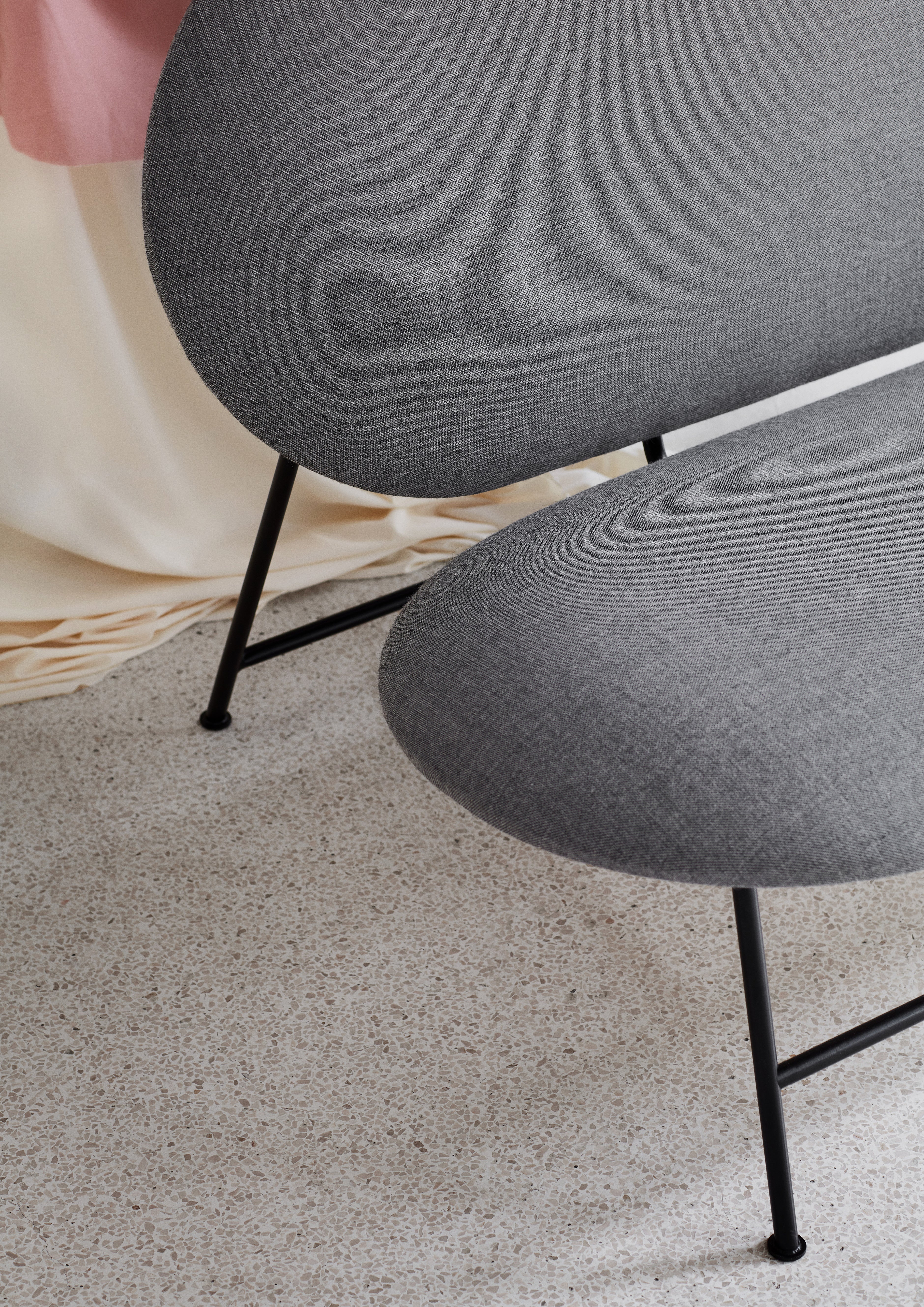 Oblong lounge chair - Image 9